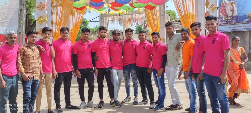 આણંદ જિલ્લા માં વલાસણ ગામે શ્રી મેલડી માતાજી નો પ્રાણપ્રતિષ્ઠા મહોત્સવ યોજાયો 2 આણંદ જિલ્લા માં વલાસણ ગામે શ્રી મેલડી માતાજી નો પ્રાણપ્રતિષ્ઠા મહોત્સવ યોજાયો