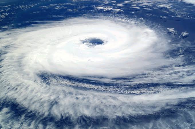 Cyclone Biparjoy : બિપરજોય વાવાઝોડા સામે તાકીદ કરાઇ 1 Cyclone Biparjoy : બિપરજોય વાવાઝોડા સામે તાકીદ કરાઇ