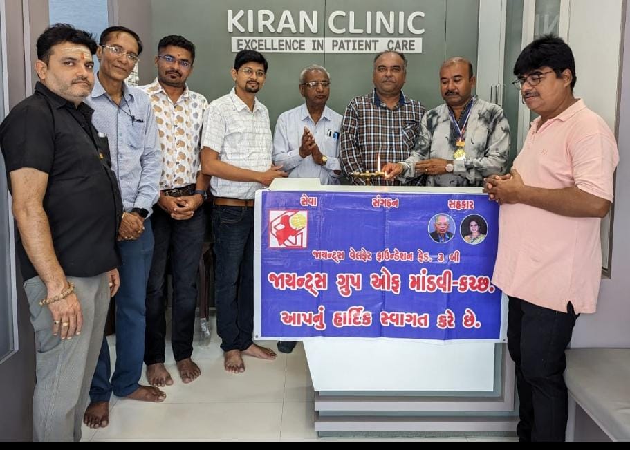 ડાયાબિટીસનો રોગ મટી શકતો નથી પરંતુ તેને કંટ્રોલમાં તો રાખી શકાય છે : ડો. જય કે. મહેતા 1 ડાયાબિટીસનો રોગ મટી શકતો નથી પરંતુ તેને કંટ્રોલમાં તો રાખી શકાય છે : ડો. જય કે. મહેતા