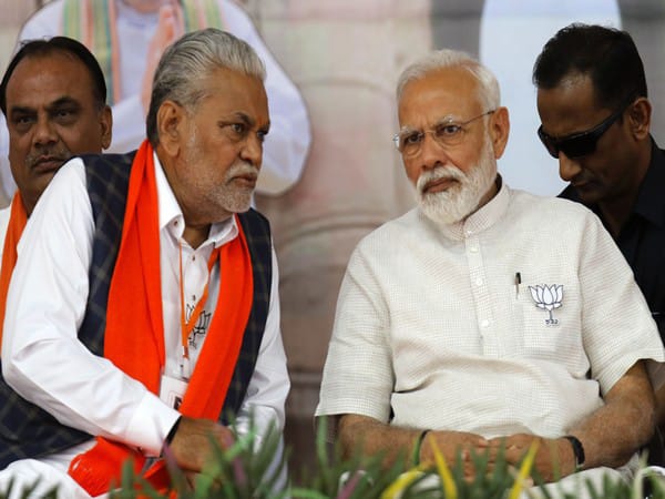 રાજકોટ લોકસભા બેઠક પર ના વિવાદ નો અંત ક્યારે...!!!??? 1 રાજકોટ લોકસભા બેઠક પર ના વિવાદ નો અંત ક્યારે...!!!???