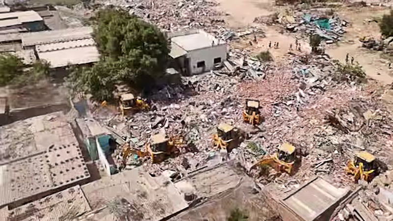 Demolition Operation Ahmedabad : અમદાવાદ ક્રાઇમ બ્રાન્ચે ઘૂસણખોર બાંગ્લાદેશીઓને આશરો આપવાનો આરોપસર લાલા બિહારી અને તેના પુત્રને ઝડપ્યો 1 Demolition Operation Ahmedabad : અમદાવાદ ક્રાઇમ બ્રાન્ચે ઘૂસણખોર બાંગ્લાદેશીઓને આશરો આપવાનો આરોપસર લાલા બિહારી અને તેના પુત્રને ઝડપ્યો Demolition Operation Ahmedabad