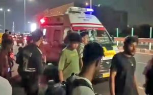 AHMEDABAD ACCIDENT : અમદાવાદના SG હાઈવે પર અકસ્માતની બે ઘટના, પૂરઝડપે જતી કારે બાઇકને મારી ટક્કર 1 AHMEDABAD ACCIDENT : અમદાવાદના SG હાઈવે પર અકસ્માતની બે ઘટના, પૂરઝડપે જતી કારે બાઇકને મારી ટક્કર AHMEDABAD ACCIDENT