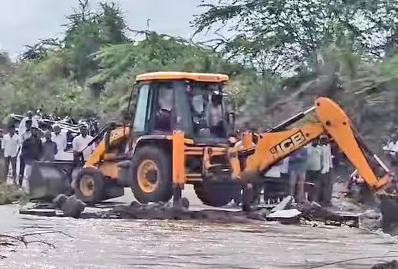 HEAVY RAIN IN AMRELI