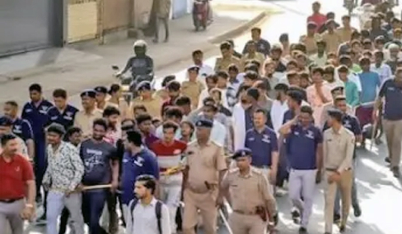 MORE THEN 2000 BANGLADESHI DEPORTED 1