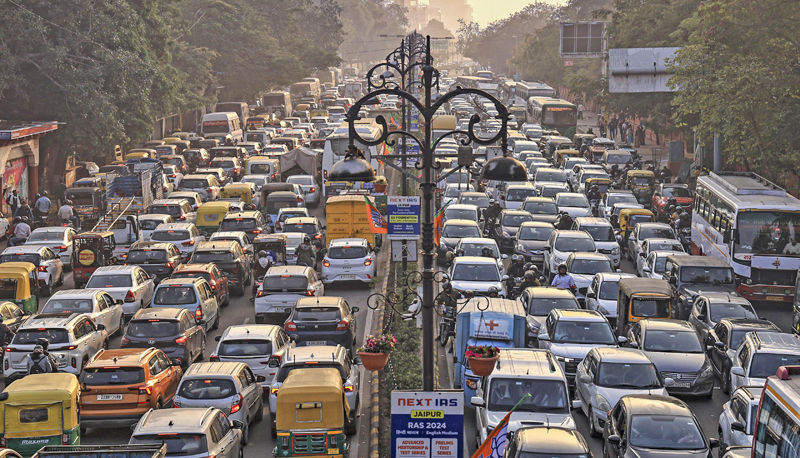 PETROL DIESEL TAXI BAN IN DELHI