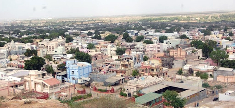 ભચાઉમાં દબાણો : શહેરમાં વધતા અતિક્રમણો મુદ્દે તંત્રનું અકળાવનારું મૌન 2 ભચાઉમાં દબાણો : શહેરમાં વધતા અતિક્રમણો મુદ્દે તંત્રનું અકળાવનારું મૌન ભચાઉમાં દબાણો