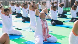 આંતરરાષ્ટ્રીય યોગે વિશ્વને એકમેક સાથે જોડ્યાઃ PM મોદી 1 આંતરરાષ્ટ્રીય યોગે વિશ્વને એકમેક સાથે જોડ્યાઃ PM મોદી વિશાખાપટ્ટનમ PM મોદી