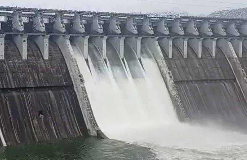 Narmada Dam Water Level Rise