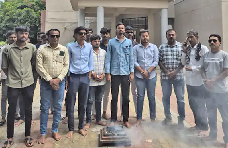 TEACHER SHORTAGE PROTEST BY NSUI