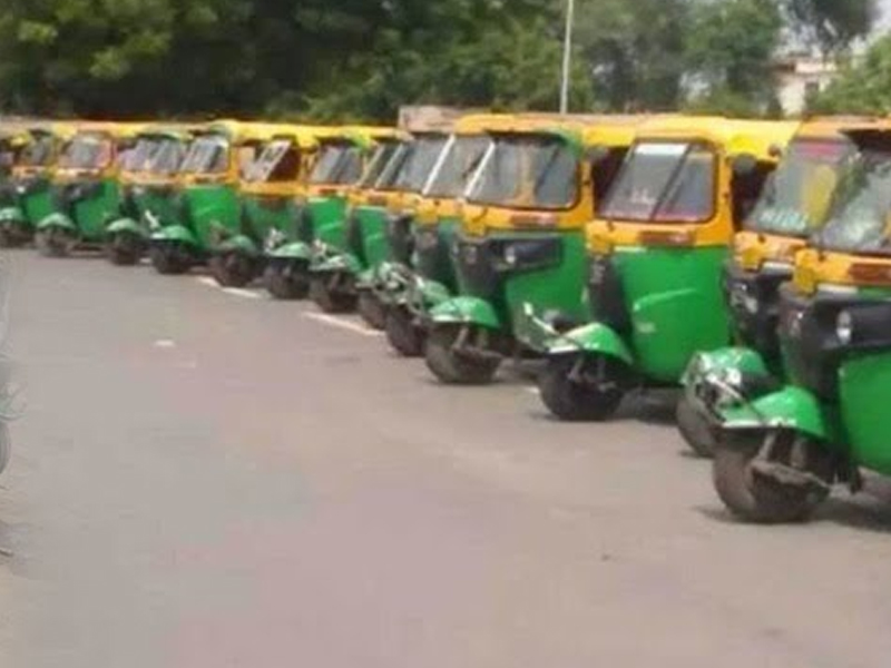 અમદાવાદના રિક્ષાચાલકો