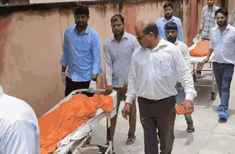 ક્લાસરૂમ ધરાશાયી 5