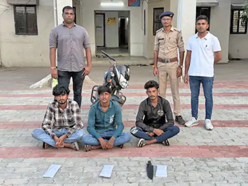 3 ACCUSED IN ROBBERY CASE