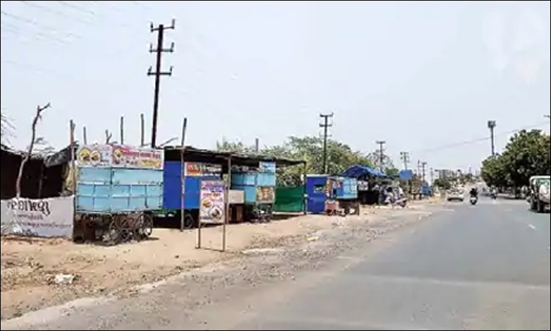 AFTER 24 YEARS PARKING PLAN AT BHUJ : ભુજના રિંગ રોડ પર રીસર્ફેસિંગનું કામ, 24 વર્ષ બાદ રોડ-પાર્કિંગ માટેનું આયોજન. 2 AFTER 24 YEARS PARKING PLAN AT BHUJ : ભુજના રિંગ રોડ પર રીસર્ફેસિંગનું કામ, 24 વર્ષ બાદ રોડ-પાર્કિંગ માટેનું આયોજન. AFTER 24 YEARS PARKING PLAN AT BHUJ