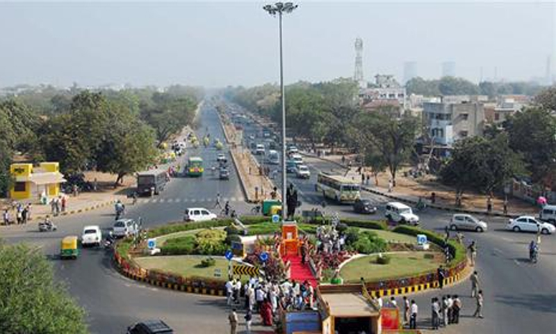 AFTER 24 YEARS PARKING PLAN AT BHUJ : ભુજના રિંગ રોડ પર રીસર્ફેસિંગનું કામ, 24 વર્ષ બાદ રોડ-પાર્કિંગ માટેનું આયોજન. 1 AFTER 24 YEARS PARKING PLAN AT BHUJ : ભુજના રિંગ રોડ પર રીસર્ફેસિંગનું કામ, 24 વર્ષ બાદ રોડ-પાર્કિંગ માટેનું આયોજન. AFTER 24 YEARS PARKING PLAN AT BHUJ