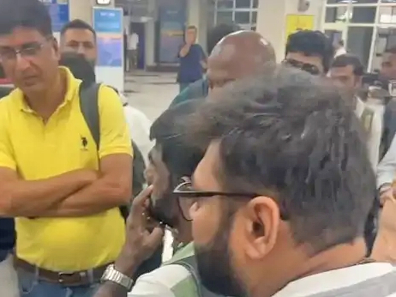 AIR INDIA FLIGHT TECHNICAL  GLITCH