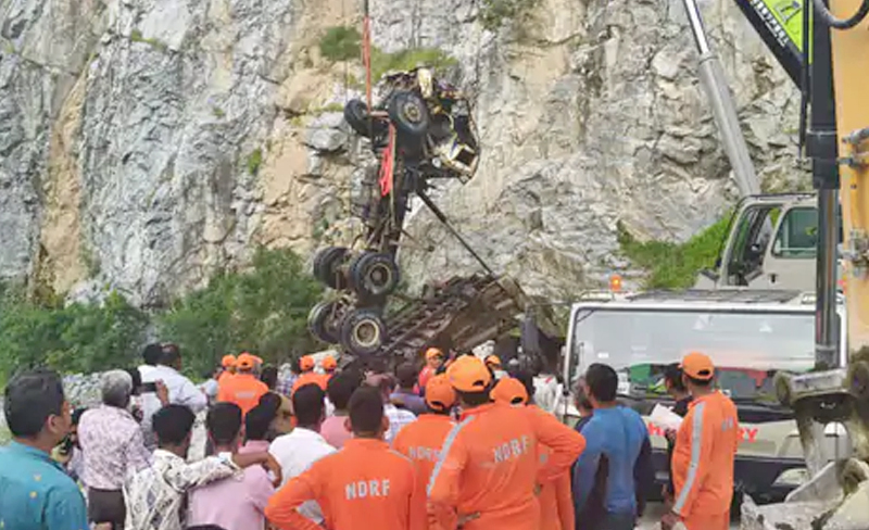 DUMPER ACCIDENT IN  VIJAPUR