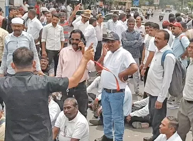 EX -SERVICEMENS AGITATION