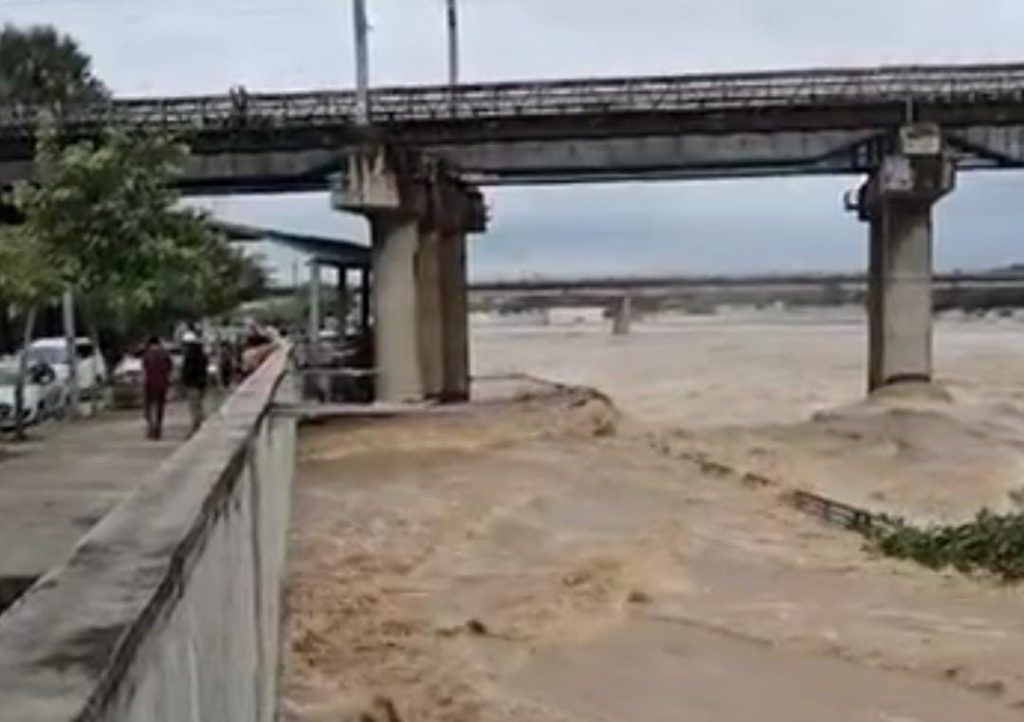 SABARMATI: અમદાવાદની સાબરમતી નદીમાં જોરદાર પૂર