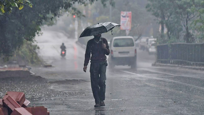 RAIN FORECAST FOR NEXT 6 DAYS : ગુજરાતમાં 6 દિવસ ગાજવીજ સાથે હળવાથી મધ્યમ વરસાદની આગાહી 2 RAIN FORECAST FOR NEXT 6 DAYS : ગુજરાતમાં 6 દિવસ ગાજવીજ સાથે હળવાથી મધ્યમ વરસાદની આગાહી RAIN FORECAST FOR NEXT 6 DAYS