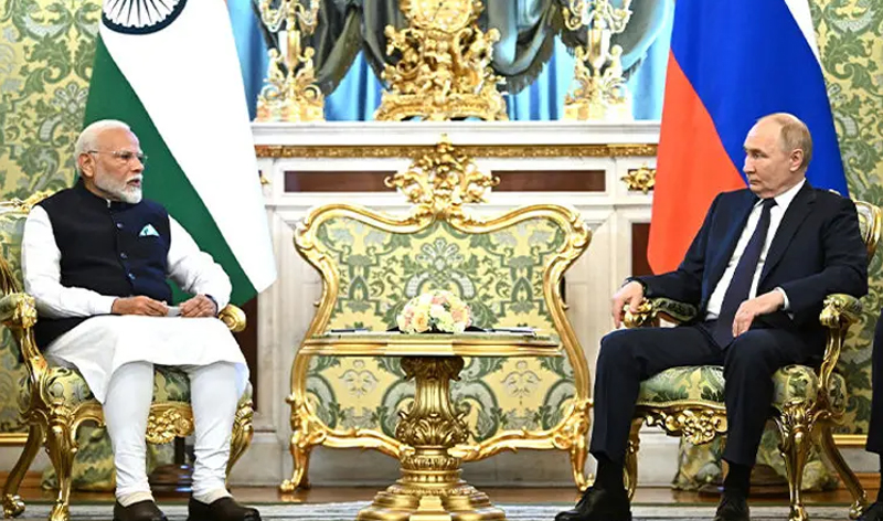 RUSSIA WILL DELIVER S400 & OIL QUICKLY TO INDIA : ટ્રમ્પની ધમકીઓ વચ્ચે ભારતને રશિયા સસ્તા ઓઈલની સાથે S400 ની ઝડપી ડિલીવરી કરશે 1 RUSSIA WILL DELIVER S400 & OIL QUICKLY TO INDIA : ટ્રમ્પની ધમકીઓ વચ્ચે ભારતને રશિયા સસ્તા ઓઈલની સાથે S400 ની ઝડપી ડિલીવરી કરશે RUSSIA WILL DELIVER S400 & OIL QUICKLY TO INDIA