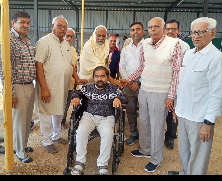 માંડવીમાં પાંચ દિવસીય નિઃશુલ્ક દિવ્યાંગ સાધન સહાયતા શિબિરનો પ્રારંભ 2 માંડવીમાં પાંચ દિવસીય નિઃશુલ્ક દિવ્યાંગ સાધન સહાયતા શિબિરનો પ્રારંભ