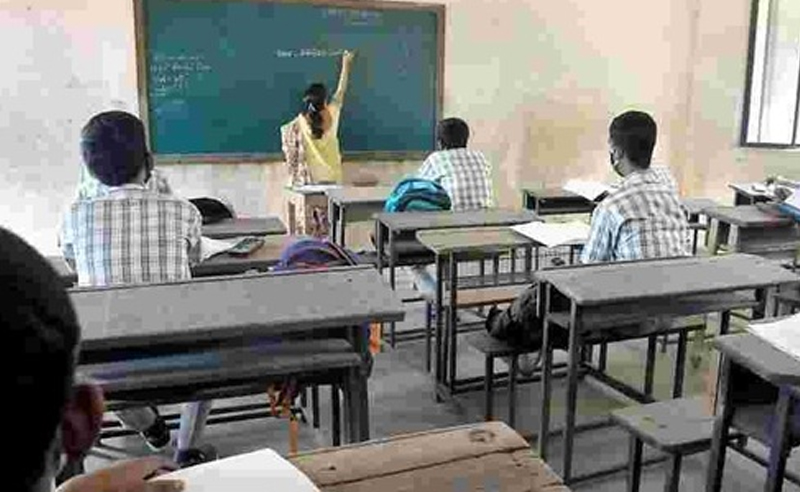 SCHOOLS GRANT : ગુજરાત સરકારનો મોટો નિર્ણય, શહેરી વિસ્તારમાં 80% અને ગ્રામ્યમાં 55% હાજરી નહીં હોય તો ગ્રાન્ટેડ શાળાઓની 100% ગ્રાન્ટ બંધ થઈ જશે 1 SCHOOLS GRANT : ગુજરાત સરકારનો મોટો નિર્ણય, શહેરી વિસ્તારમાં 80% અને ગ્રામ્યમાં 55% હાજરી નહીં હોય તો ગ્રાન્ટેડ શાળાઓની 100% ગ્રાન્ટ બંધ થઈ જશે SCHOOLS GRANT