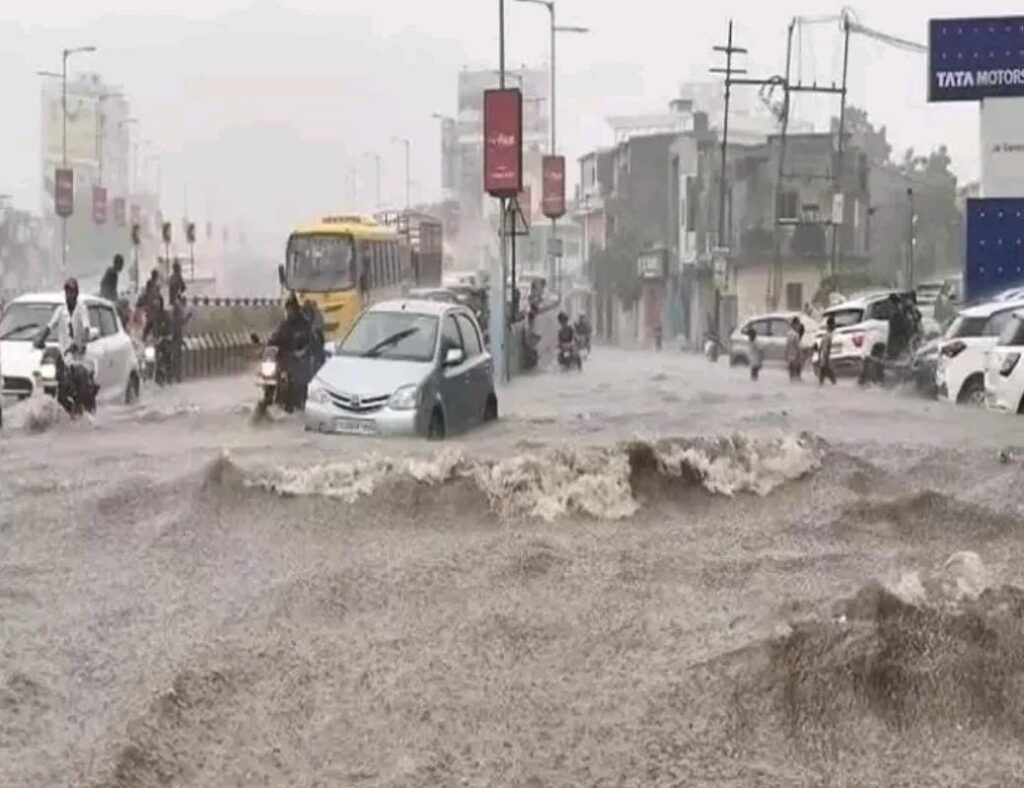 Highway Closed : આ હાઈવે બંધ! જવાનું ટાળજો 1 Highway Closed : આ હાઈવે બંધ! જવાનું ટાળજો